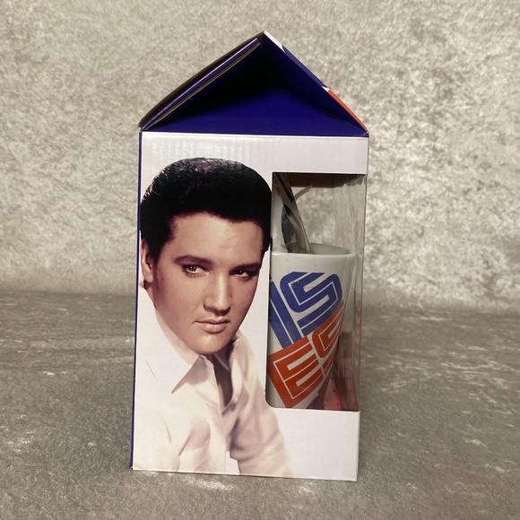ELVIS PRESLEY "ELVIS LIVES" COCOA GIFT SET - Picture 4 of 5
